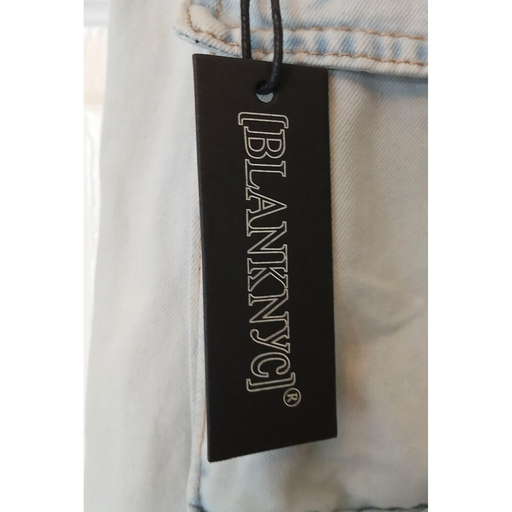Blanknyc Denim Cargo Jeans Light Blue Wash Size 28 Pockets Distressed NWT #B2 - Picture 5 of 9